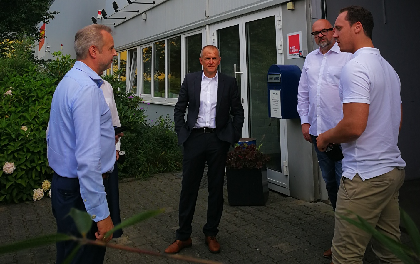v.l.nr.: Till Mannsmann (MdB), Christian Zant (FDP Odw) Bild: Dr. Alwin Weber