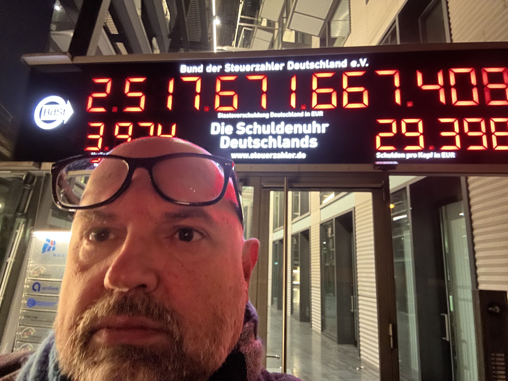 Mathias Zeuner Schulden